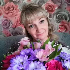 Алена, 42 года, Новосибирск