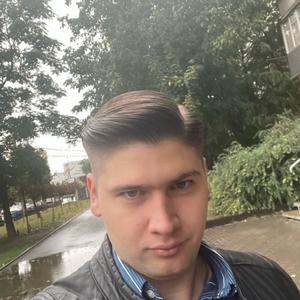 Вадим, 25 лет, Ростов-на-Дону