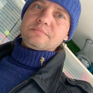 Парни в Казани (Татарстан): Виктор, 46 - ищет девушку из Казани (Татарстан)