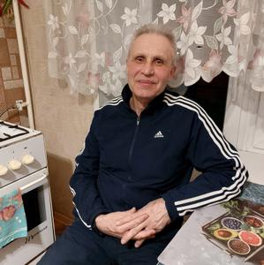 Юрий, 64 года, Астрахань