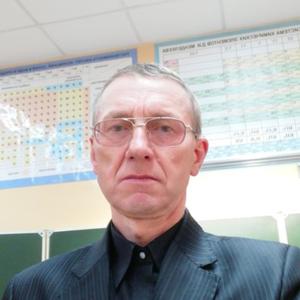 Геннадий, 55 лет, Малокурильское