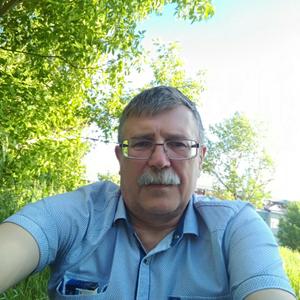 Александр, 66 лет, Барнаул