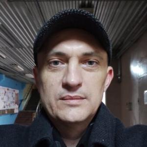 Парни в Димитровграде: Константин, 45 - ищет девушку из Димитровграда