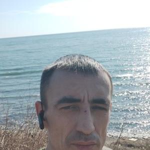Парни в Новочебоксарске: Павел, 44 - ищет девушку из Новочебоксарска