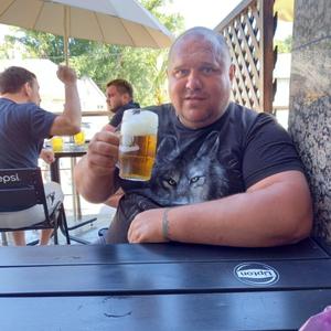 Парни в Губкине: Олег, 54 - ищет девушку из Губкина