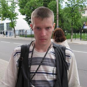Александр, 46 лет, Калуга