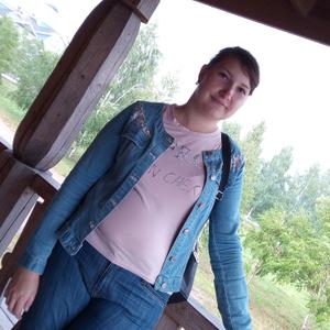 Девушки в Череповце: Юлия, 26 - ищет парня из Череповца