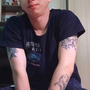 Борис, 25 лет, Белогорск