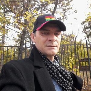 Дмитрий, 53 года, Азов