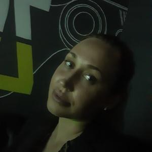 Людмила, 32 года, Ростов-на-Дону