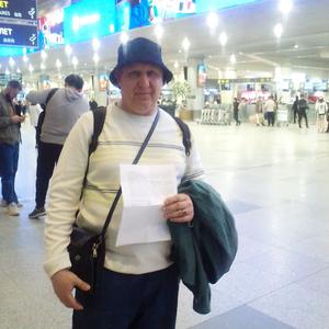 Виктор, 51 год, Москва