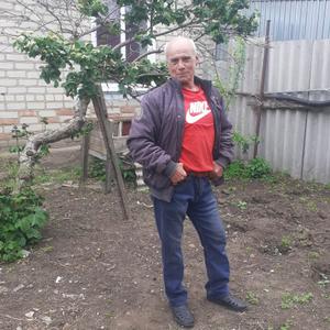 Вячеслав, 69 лет, Светлоград