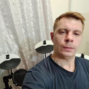 Парни в Вологде: Артём, 35 - ищет девушку из Вологды