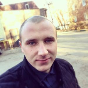 Олег, 28 лет, Красноармейск