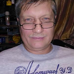 Igor, 58 лет, Грязи