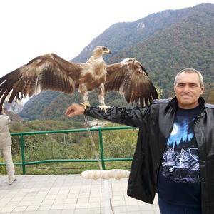 Михаил, 56 лет, Сургут