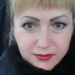Девушки в Ачинске: Ирина, 41 - ищет парня из Ачинска