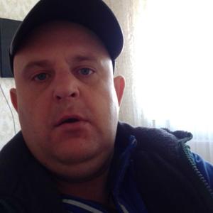 Парни в Волгограде: Павел, 31 - ищет девушку из Волгограда