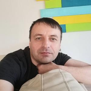 Илья, 30 лет, Трехгорный