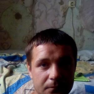 Парни в Пскове: Максим, 32 - ищет девушку из Пскова