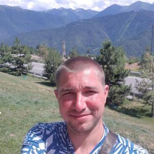 Lutkov Igor, 37 лет, Екатеринбург