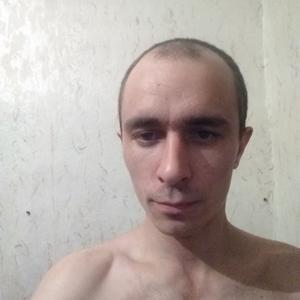 Михаил, 30 лет, Междуреченск