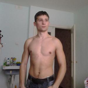Василий, 36 лет, Любим