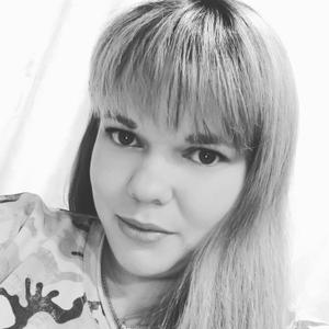 Девушки в Соликамске: Алевтина, 35 - ищет парня из Соликамска