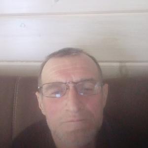 Василий, 58 лет, Барнаул