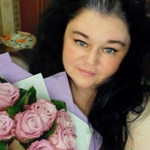 Девушки в Саратове: Любовь, 37 - ищет парня из Саратова