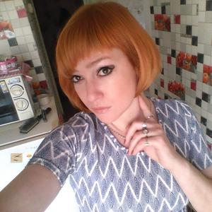 Девушки в Кузнецке: Elena, 36 - ищет парня из Кузнецка