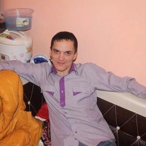 Парни в Мелеузе: Рустам Кинзибаев, 38 - ищет девушку из Мелеуза