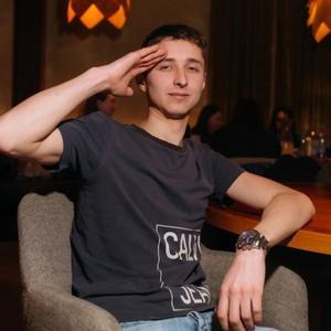 Парни в Калининец: Андрей, 31 - ищет девушку из Калининец