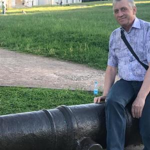 Алекс, 59 лет, Волжский