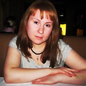 Девушки в Ижевске: Екатерина Кузнецова, 40 - ищет парня из Ижевска