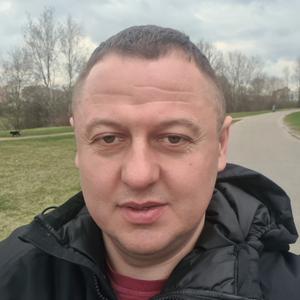 Виталий, 40 лет, Минск
