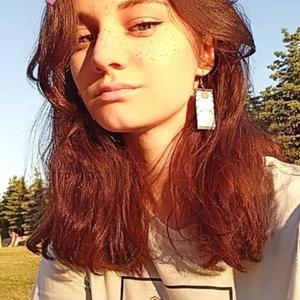 Девушки в Санкт-Петербурге: Катя, 24 - ищет парня из Санкт-Петербурга