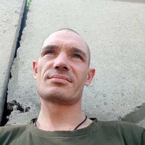 Парни в Донецке: Сергей Роготько, 39 - ищет девушку из Донецка