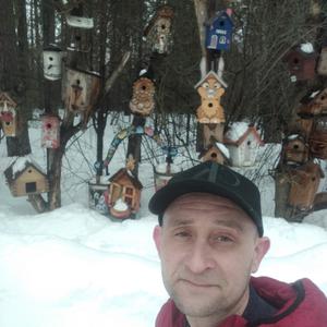 Парни в Новосибирске: Кирилл, 42 - ищет девушку из Новосибирска
