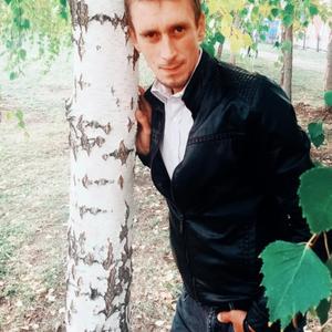 Парни в Нижнекамске: Виталий, 38 - ищет девушку из Нижнекамска