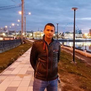 Олег, 36 лет, Ульяновск