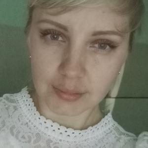 Лариса, 37 лет, Астрахань
