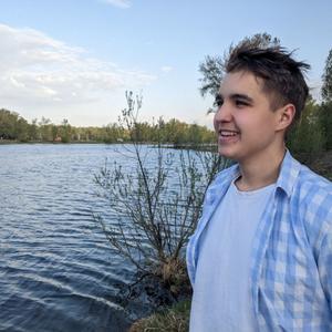 Парни в Черногорске: Кирилл, 21 - ищет девушку из Черногорска