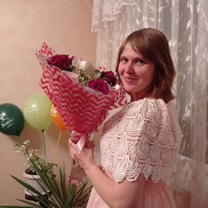 Девушки в Тольятти: Полина, 31 - ищет парня из Тольятти