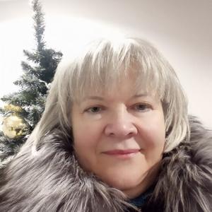 Валерия, 64 года, Москва