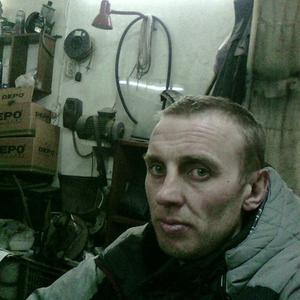 николай, 46 лет, Псков