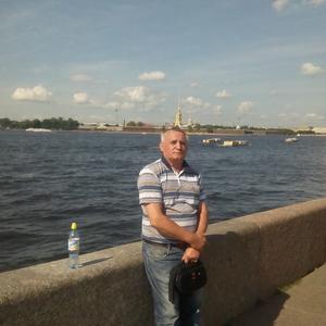 Парни в Якутске: Михаил Смирнов, 65 - ищет девушку из Якутска