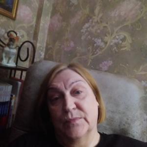 Елена, 64 года, Омск