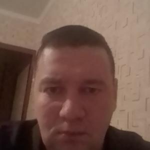 Парни в Нефтеюганске: Сергей, 39 - ищет девушку из Нефтеюганска
