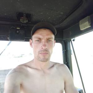 Парни в Коченево: Антон, 34 - ищет девушку из Коченево